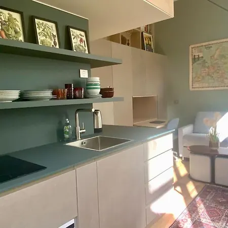Apartment A Deux Pas Du Canal Paris
